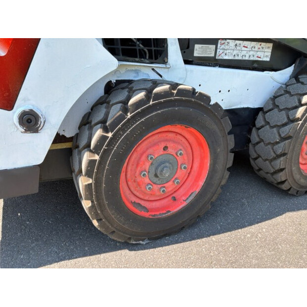 2015 BOBCAT S590-48918271