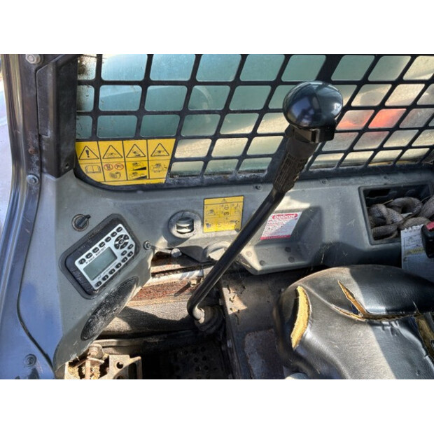 2015 BOBCAT S590-48918275