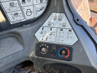 2015-bobcat-s590-1482027-48918282