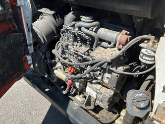 2015-bobcat-s590-1482027-48918287