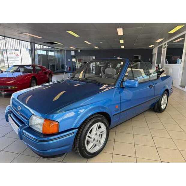 فورد Escort-48918671