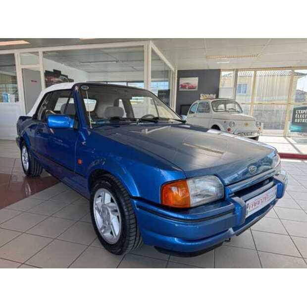 فورد Escort-48918672