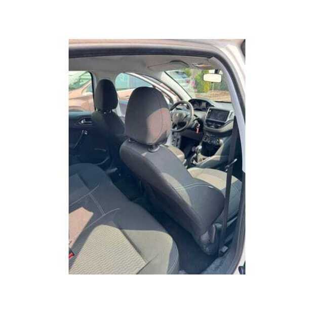 Peugeot 208 HDI-48918787