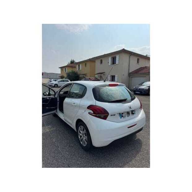 Peugeot 208 HDI-48918789
