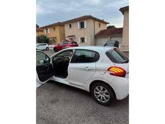 peugeot-208-hdi-48918792