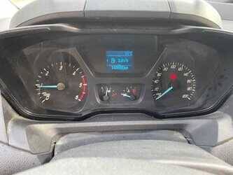 ford-custom-1482078-48918959