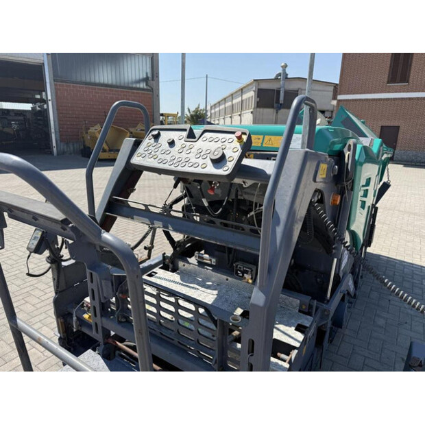 2017 VOGELE Super 800-3i-48919660