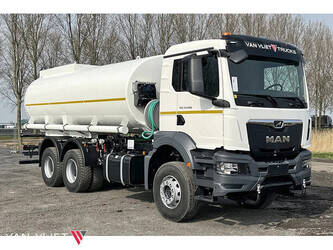 صورة ل ناقلات النفط 2023 مان TGS 33.400 BB