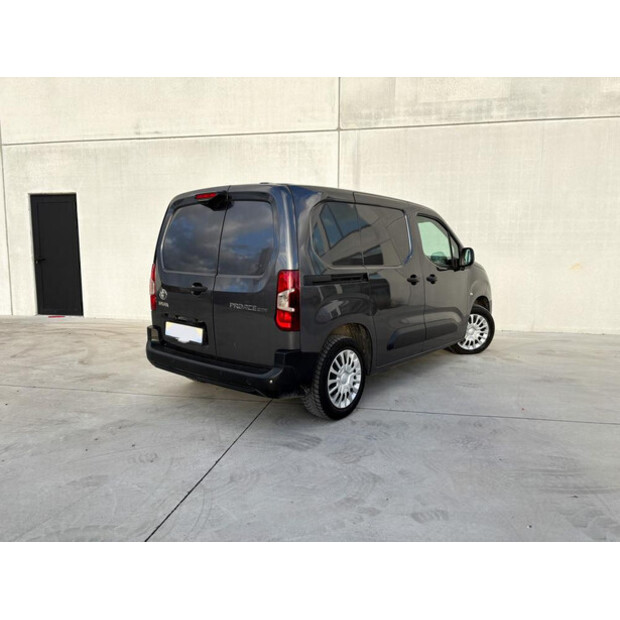 2024 Toyota PROACE-48919903