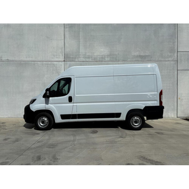 2026 Peugeot Boxer L2H2-48920008