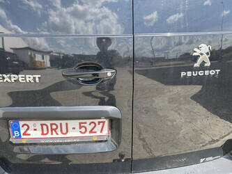 2022-peugeot-expert-1482130-48920082