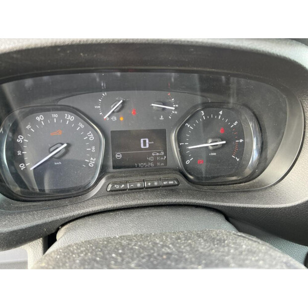 2022 Peugeot Expert-48920086