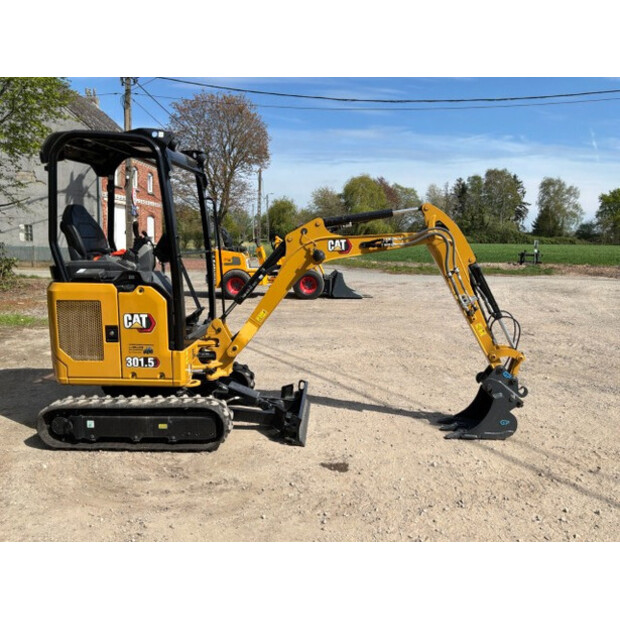 2019 Caterpillar 301.5-48920381