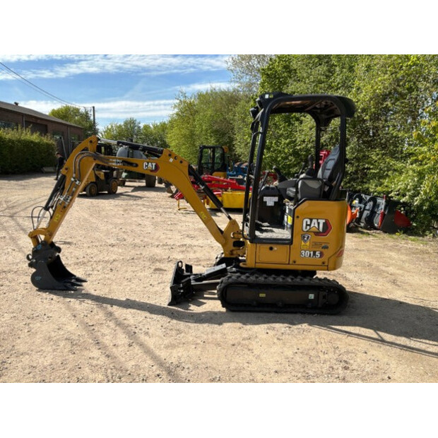 2019 Caterpillar 301.5-48920385