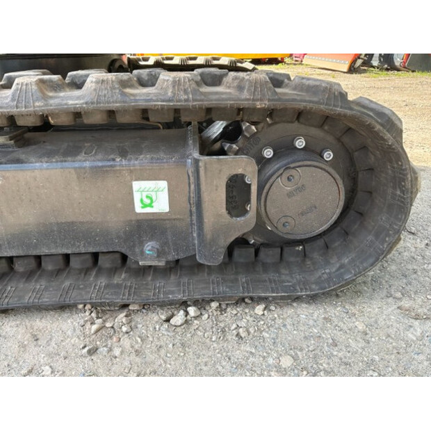 2019 Caterpillar 301.5-48920391