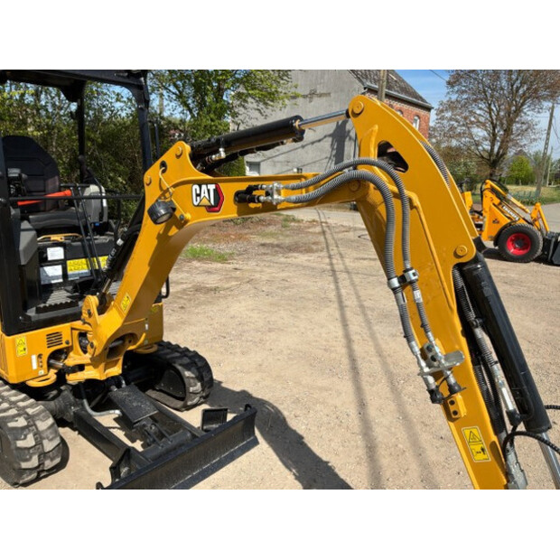 2019 Caterpillar 301.5-48920399
