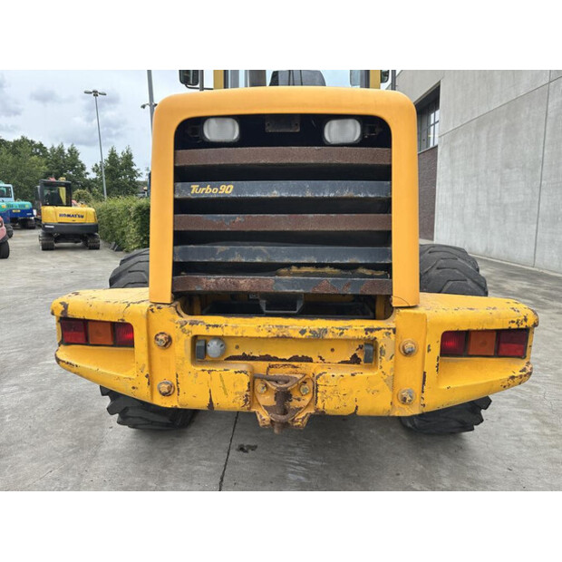 1996 JCB 411-48920450