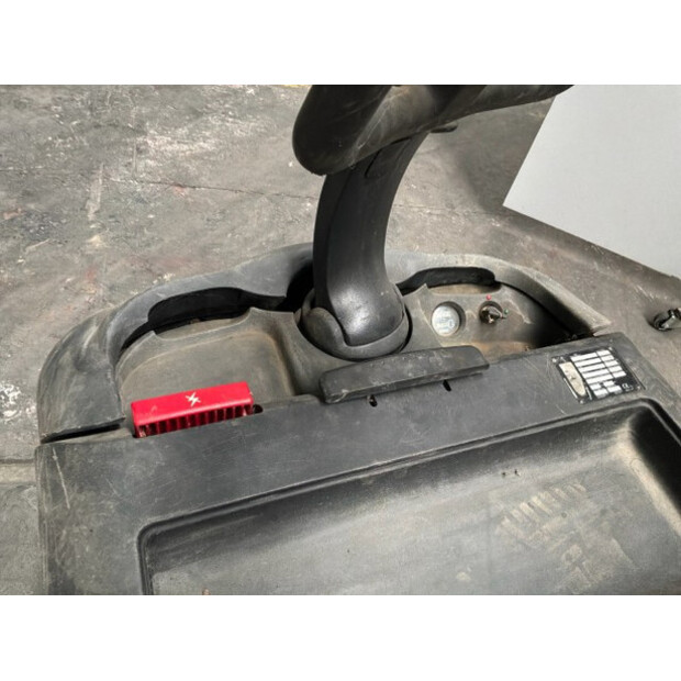 2002 Crown GPC2020-48920919