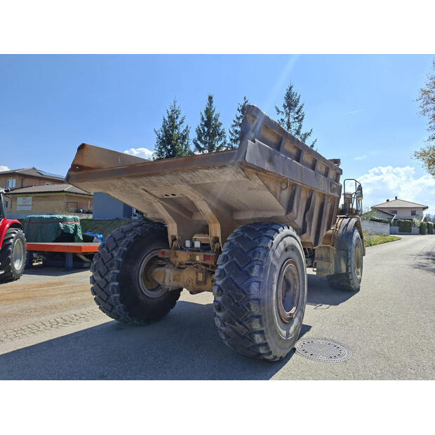 1999 Caterpillar D25D-48920994