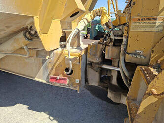 1999-caterpillar-d25d-48920995