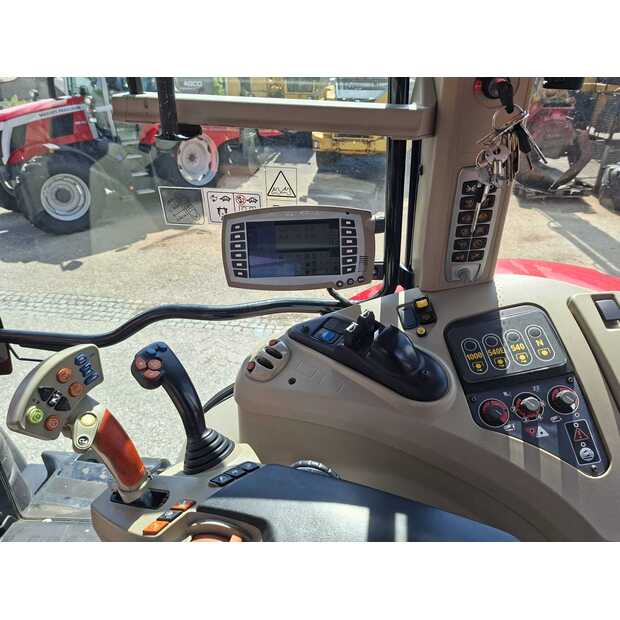 2012 Massey Ferguson MF 7624 DYNA-VT-48921024