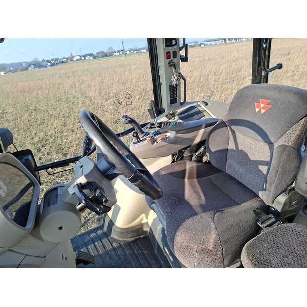 2016 Massey Ferguson MF 5611-48921033