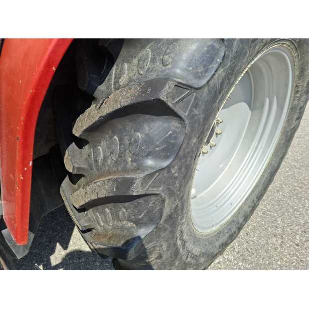 1999 Massey Ferguson 4235-48921044