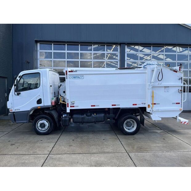 2024 Mercedes-Benz Accelo 815-48924167