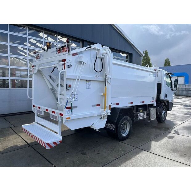 2024 Mercedes-Benz Accelo 815-48924171