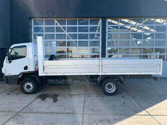 2025-mercedes-benz-accelo-915-1482211-48924436