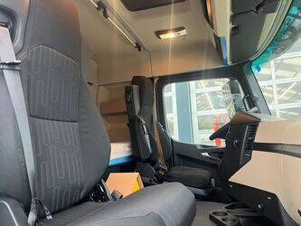 2025-mercedes-benz-actros-2045-s-1482221-48924681