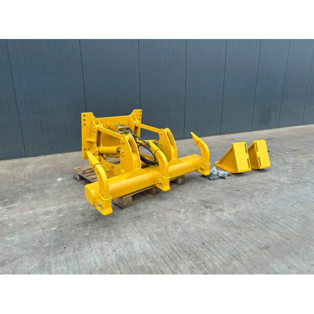 2026 Komatsu D38-48925520