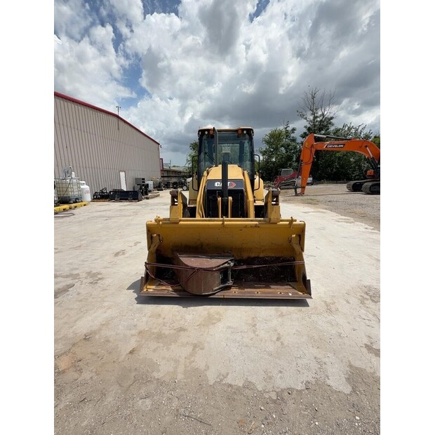 2023 Caterpillar 420-48925808