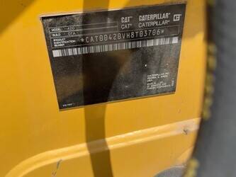 2023-caterpillar-420-48925810