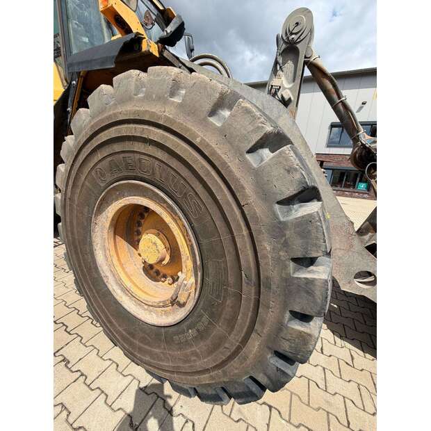 Volvo L180H-48927898