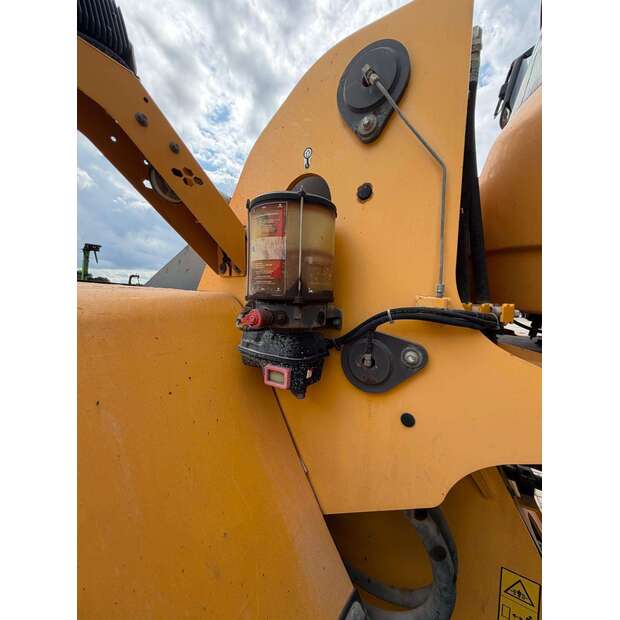 Volvo L180H-48927904