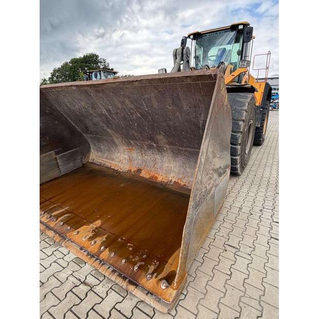 Volvo L180H-48927915