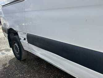 mercedes-benz-sprinter-1482404-48928630