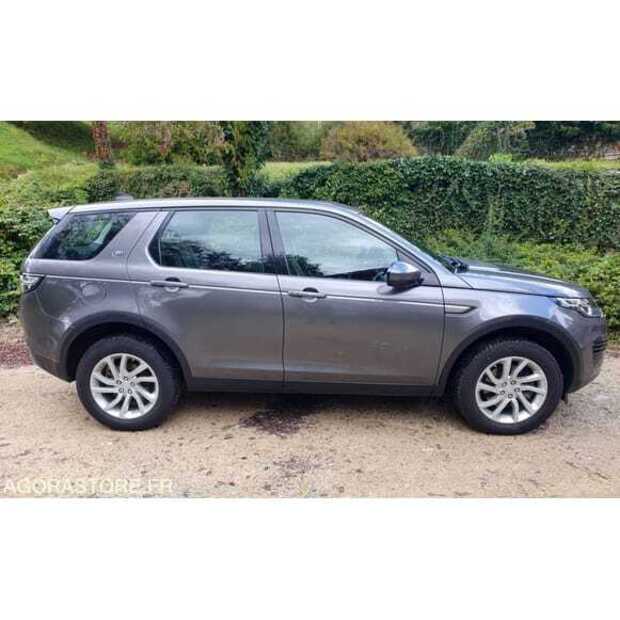 2017 Land Rover DISCOVERY-48928711