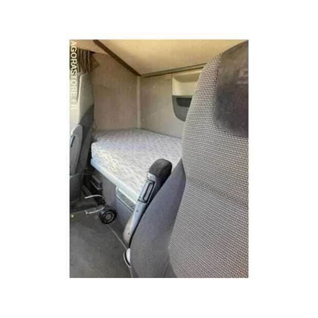 2017 داف XF510-48928768