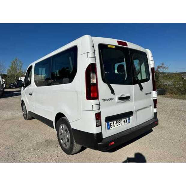 Renault Trafic-48928782