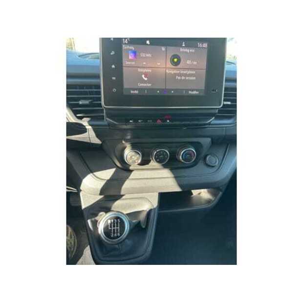 Renault Trafic-48928785