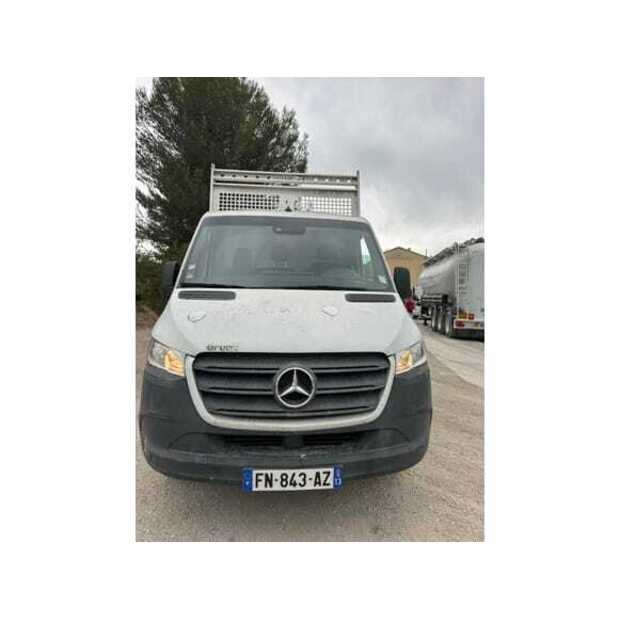 Mercedes-Benz SPRINTER-48928799