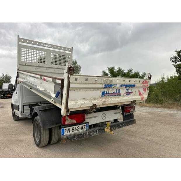 Mercedes-Benz SPRINTER-48928804