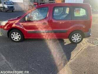 Image de VOITURES 2010 Peugeot PARTNER