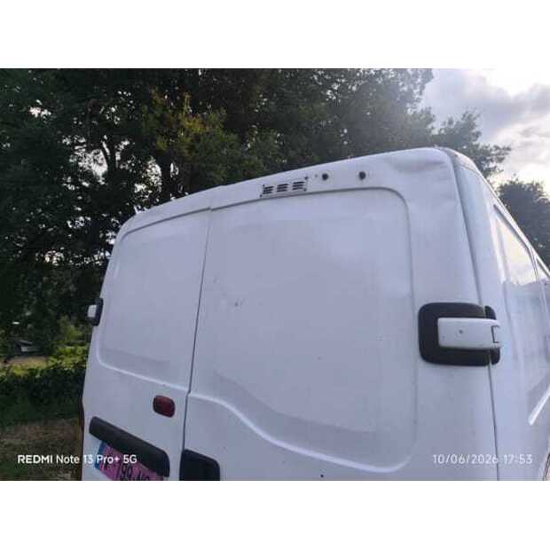 Renault Master-48928941