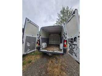 renault-master-1482428-48928946