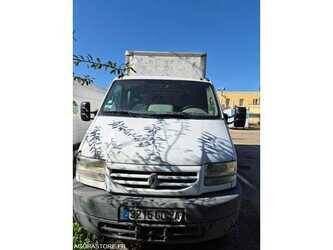 2001-renault-mascot-1482438-48928992