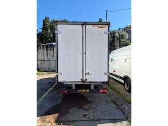 2001-renault-mascot-1482438-48928993