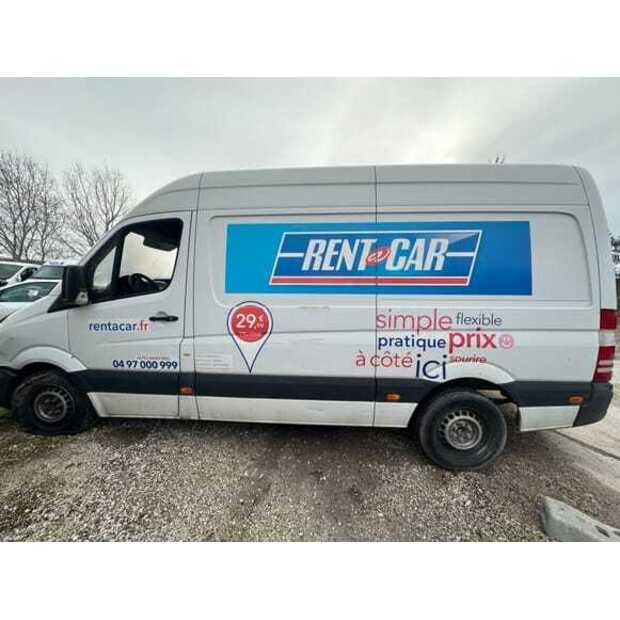 Mercedes-Benz SPRINTER-48929027